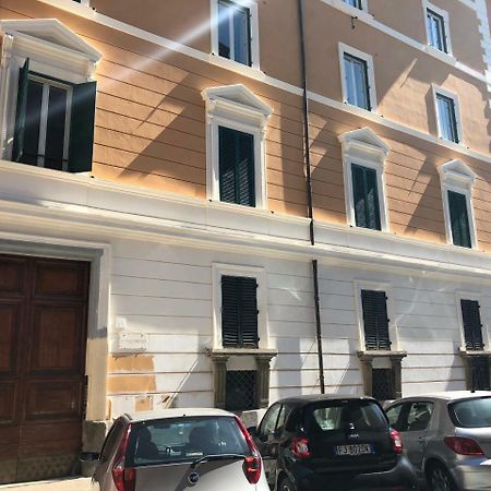 Cavour Suites Guest House Róma Kültér fotó