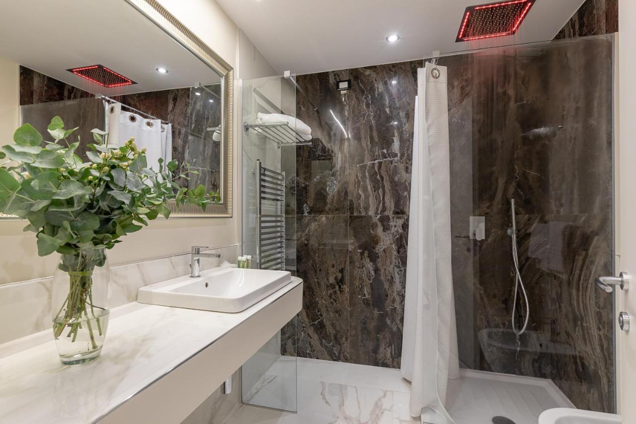 Cavour Suites Guest House Róma Kültér fotó