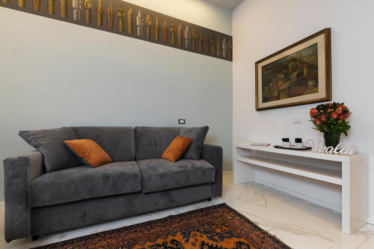 Cavour Suites Guest House Róma Kültér fotó